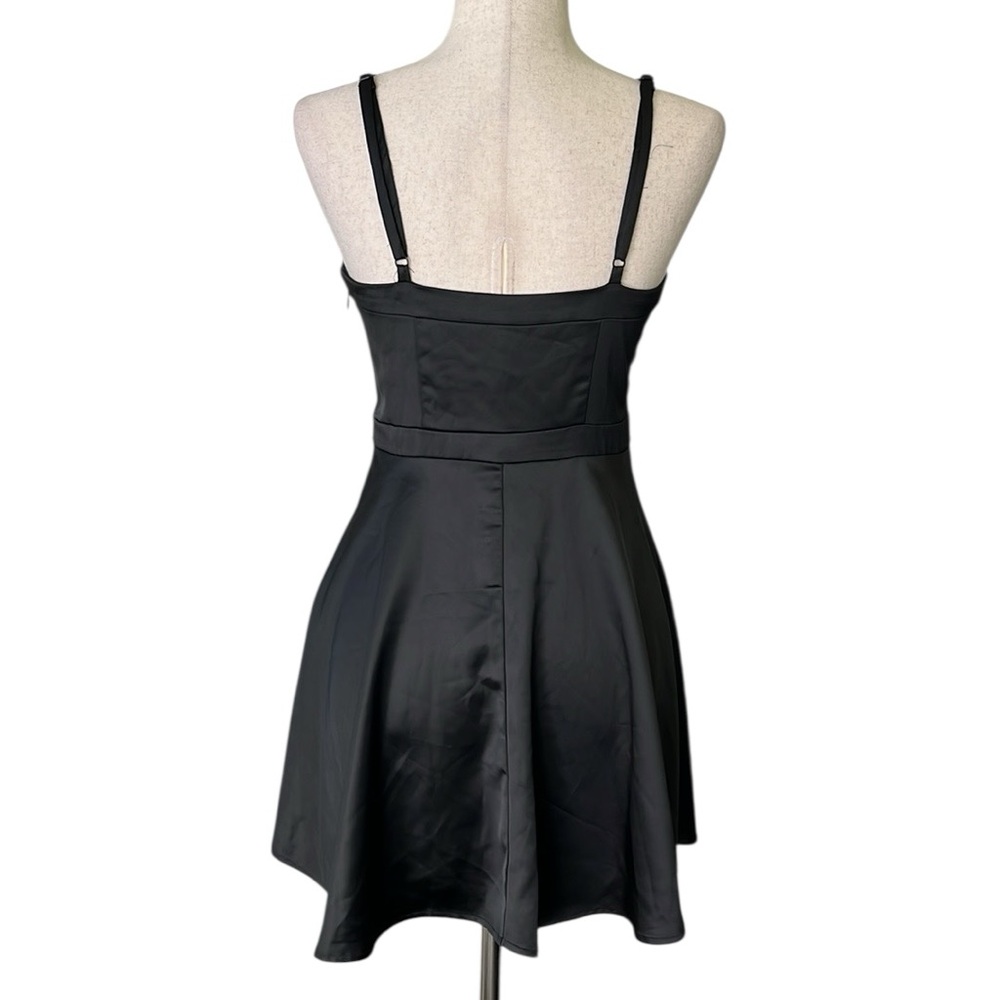 Forever 21 Exclusive Satin Fit and Flare Corset Dress - Picture 10 of 12